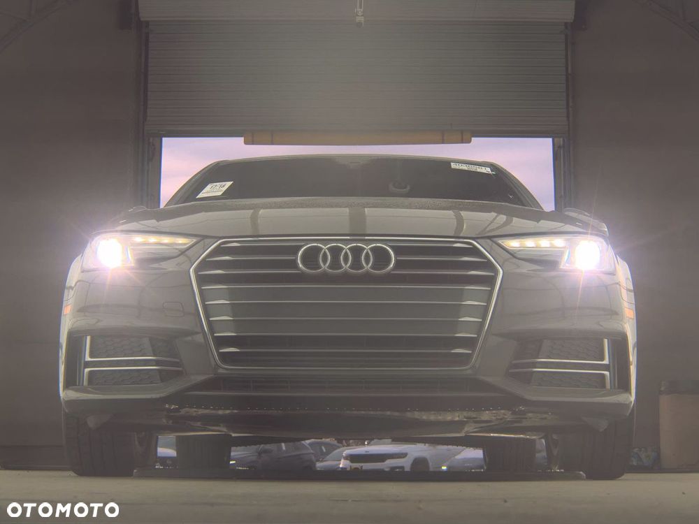 Audi A4 Limousine 2.0 TFSI quattro S tronic S line Sportpaket - 4