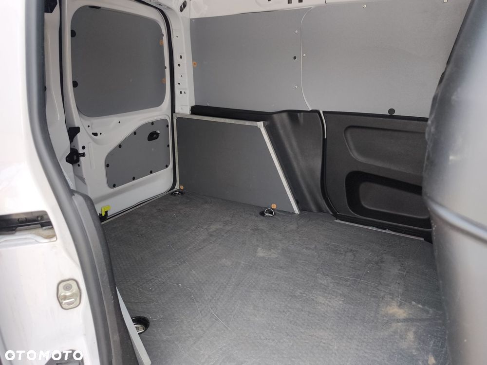 Toyota PROACE CITY - 12
