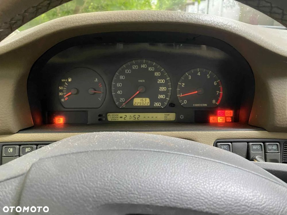 Volvo C70 2.0 - 7