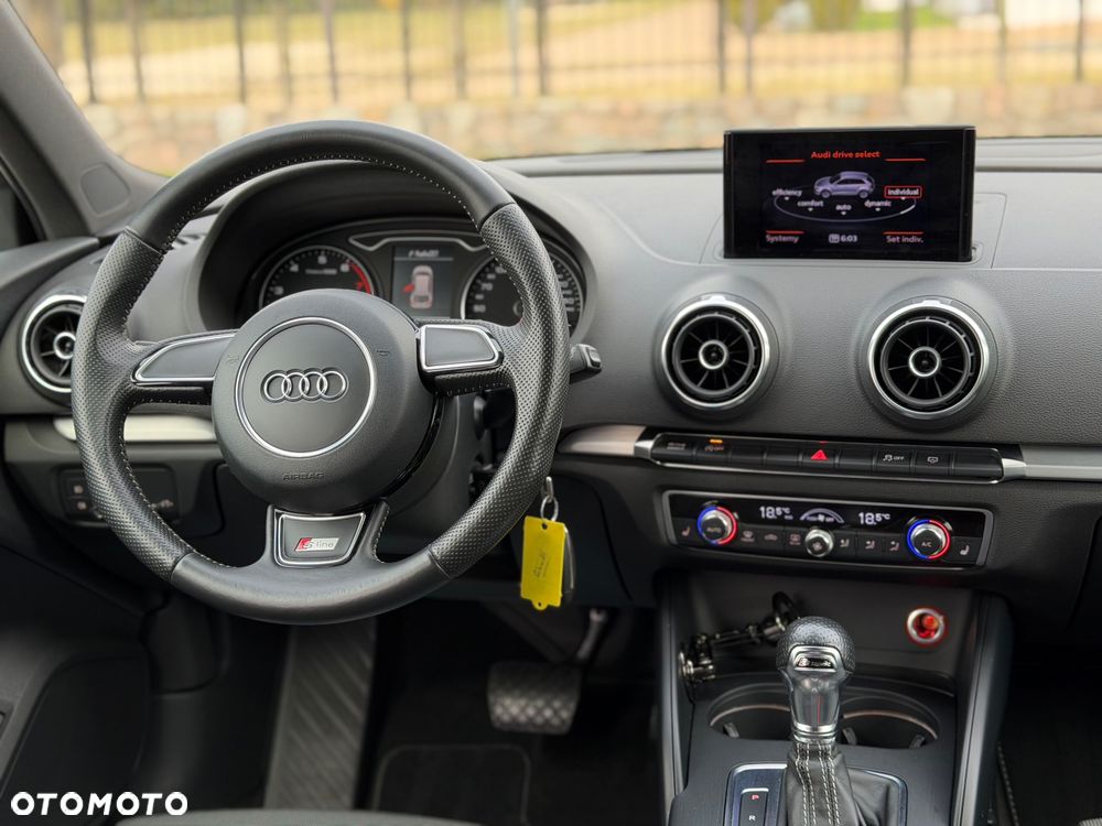 Audi A3 Sportback 1.4 TFSI Ambition S tronic - 16