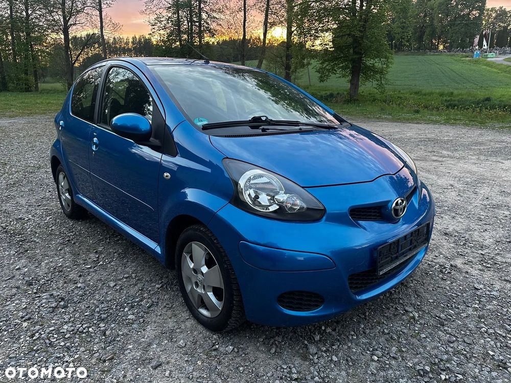 Toyota Aygo CoolBlue - 1