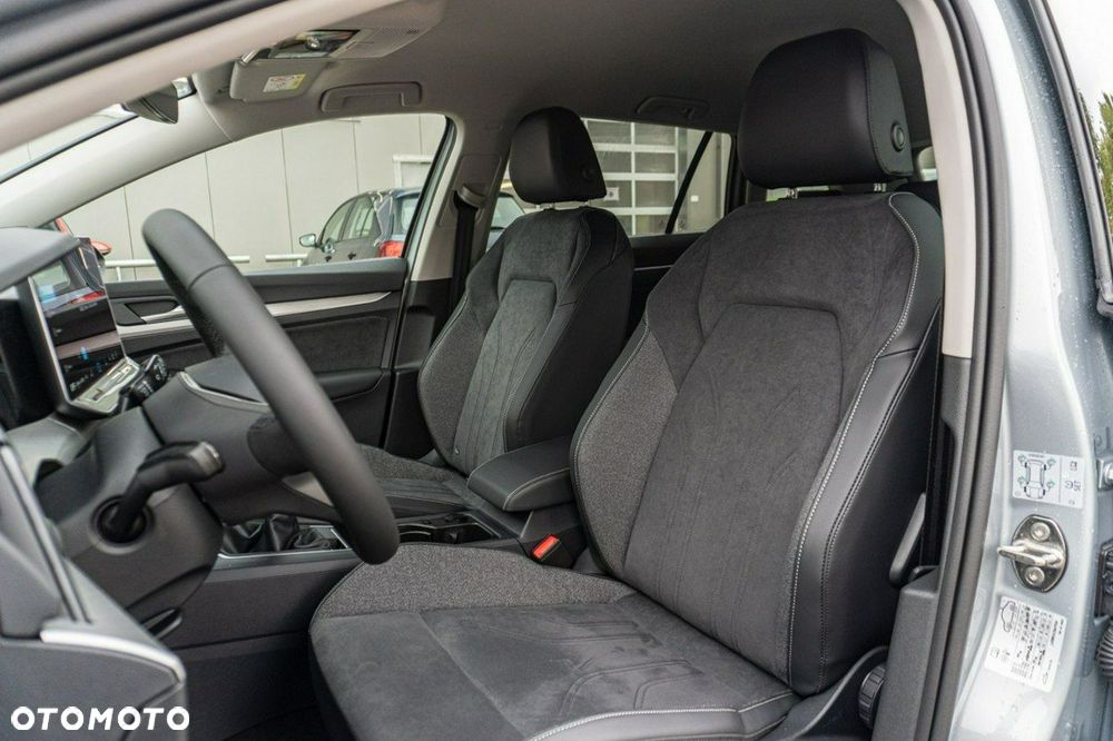 Volkswagen Golf - 13
