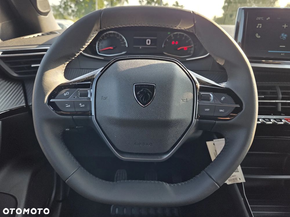 Peugeot 2008 1.2T Edition S&S - 19