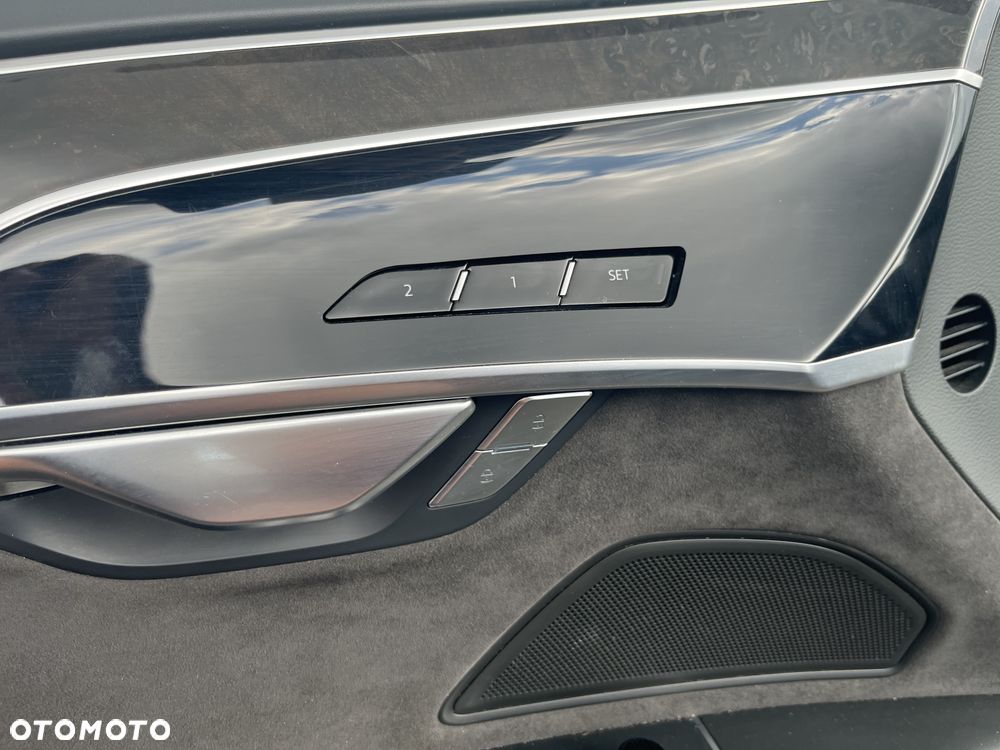 Fotele komplet Audi A8 D5 - 31
