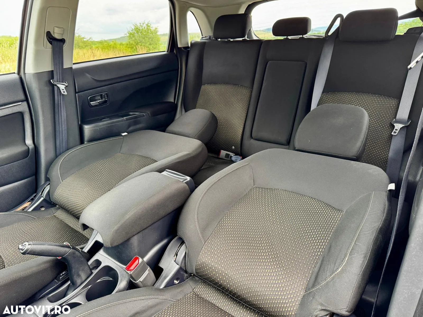 Mitsubishi ASX 1.8 DI-D 2WD Plus - 11