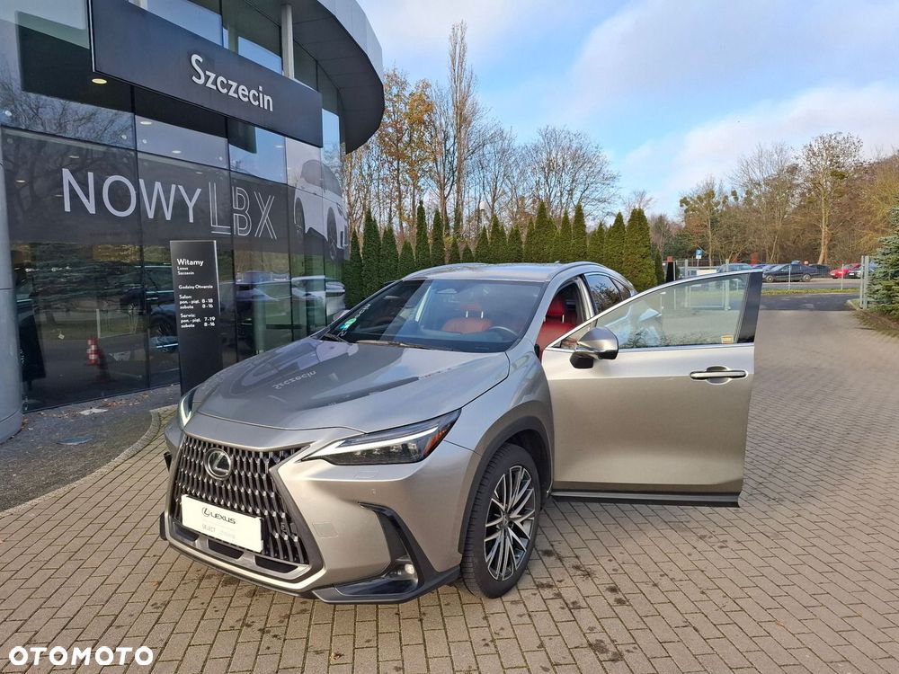 Lexus NX 350h Prestige AWD - 9