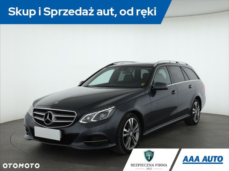 Mercedes-Benz Klasa E - 2