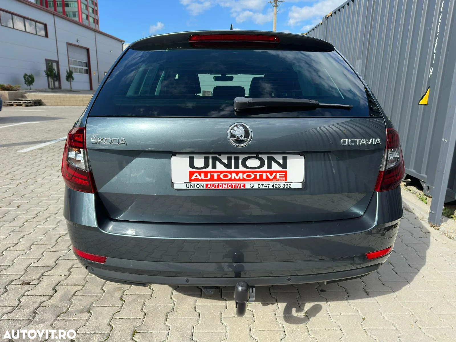 Skoda Octavia Combi Diesel 1.6 TDI Style - 4