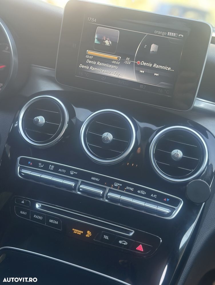 Mercedes-Benz C 220 CDI DPF Automatik BlueEFFICIENCY Avantgarde - 12