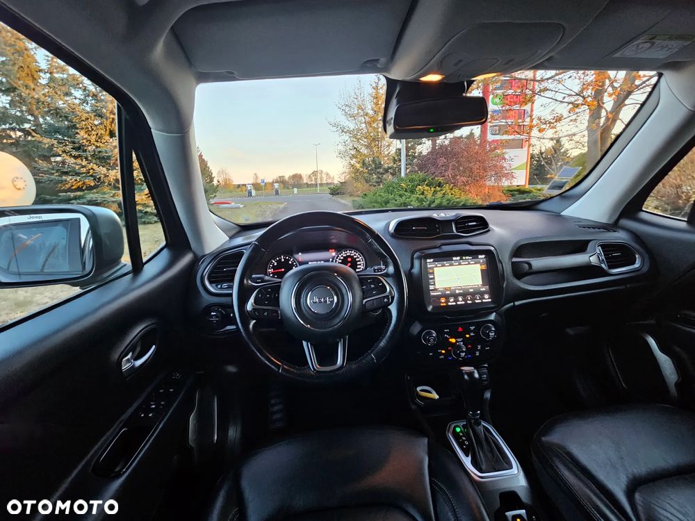 Jeep Renegade 1.6 MultiJet DSG Limited - 26
