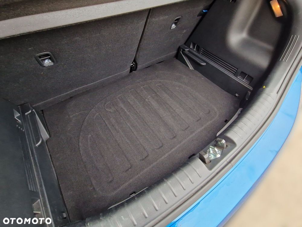 Kia Rio - 19