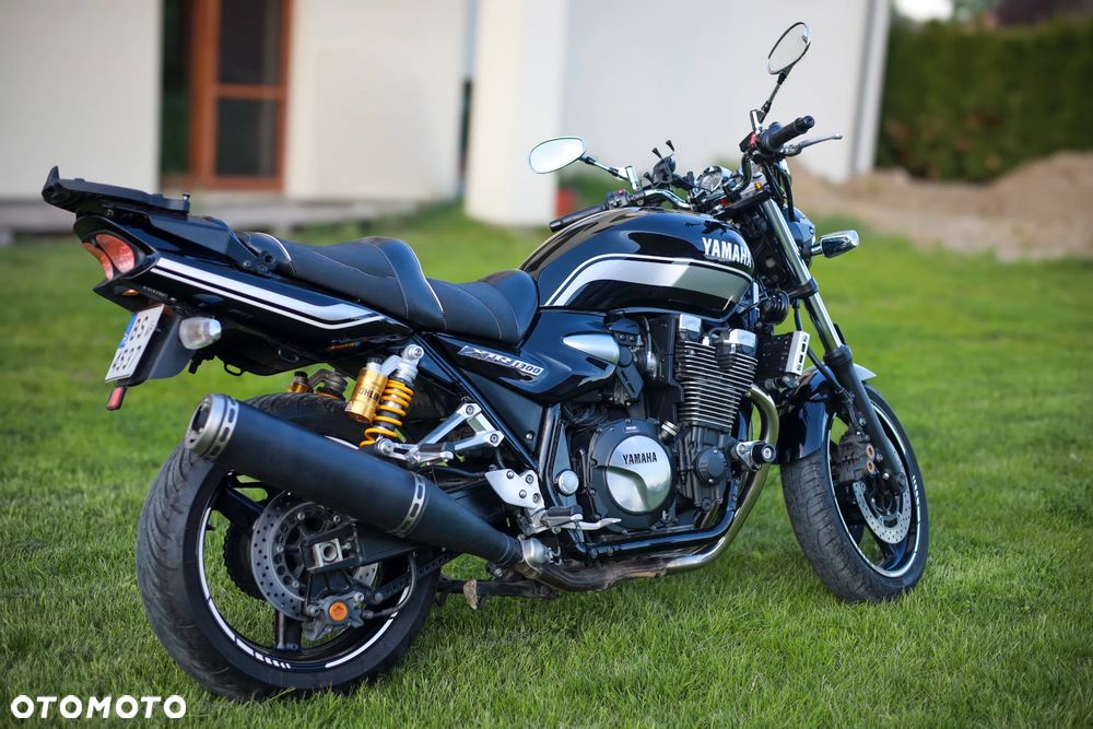 Yamaha XJR - 2