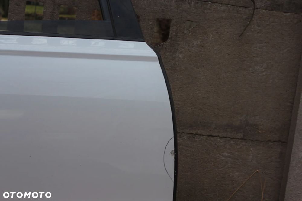 DRZWI TYLNE PRAWE AUDI A6 C7 AVANT LY9C 2015 - 5