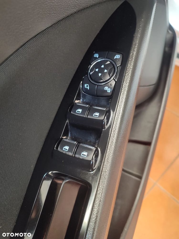 Ford Mondeo 2.0 TDCi STart-Stopp PowerShift-Aut Titanium - 38