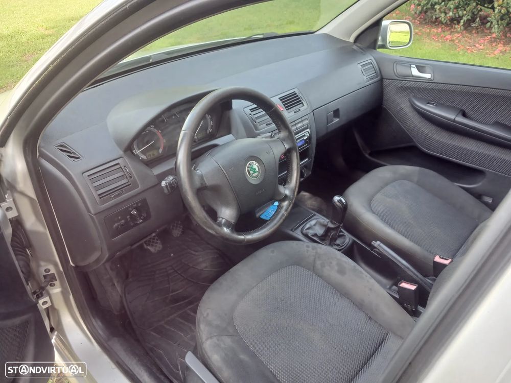 Skoda Fabia Break 1.2 Attractive - 11