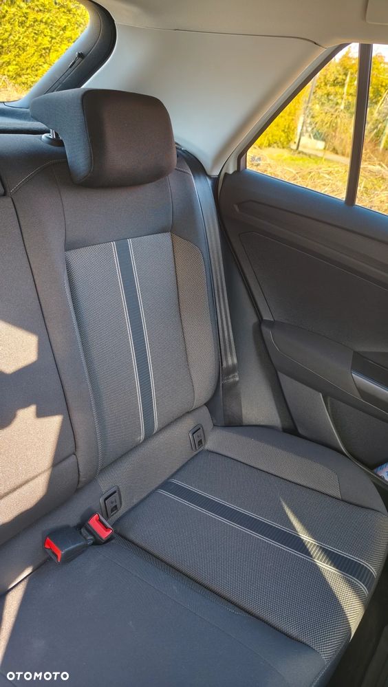 Volkswagen T-Roc 2.0 TDI SCR 4MOTION DSG ACTIVE - 9