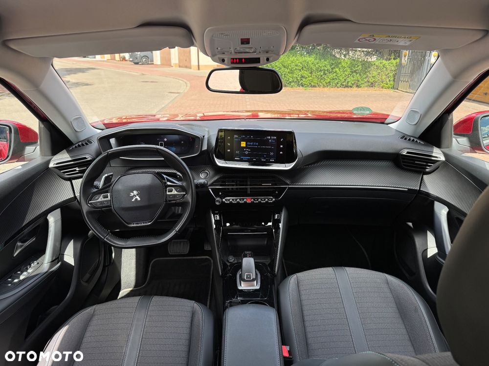 Peugeot 2008 1.5 BlueHDi Allure Pack S&S EAT8 - 11