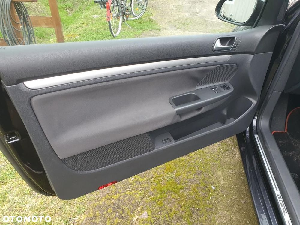 Volkswagen Golf V 1.4 Entry - 9