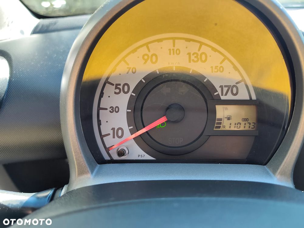 Peugeot 107 1.0 Happy Euro5 - 2