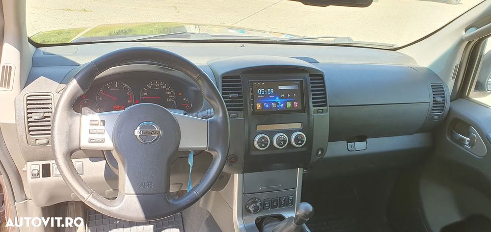 Nissan Pathfinder 2.5 dCi DPF All Mode 4X4 LE - 6