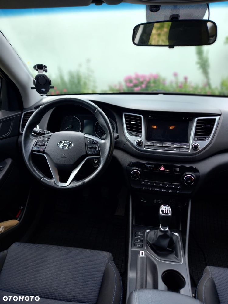 Hyundai Tucson 1.6 GDI BlueDrive Comfort 2WD - 10