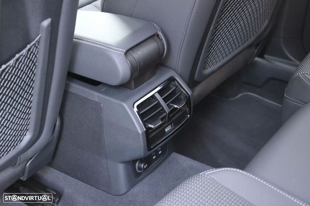 Audi Q3 Sportback 45 TFSIe S tronic - 23