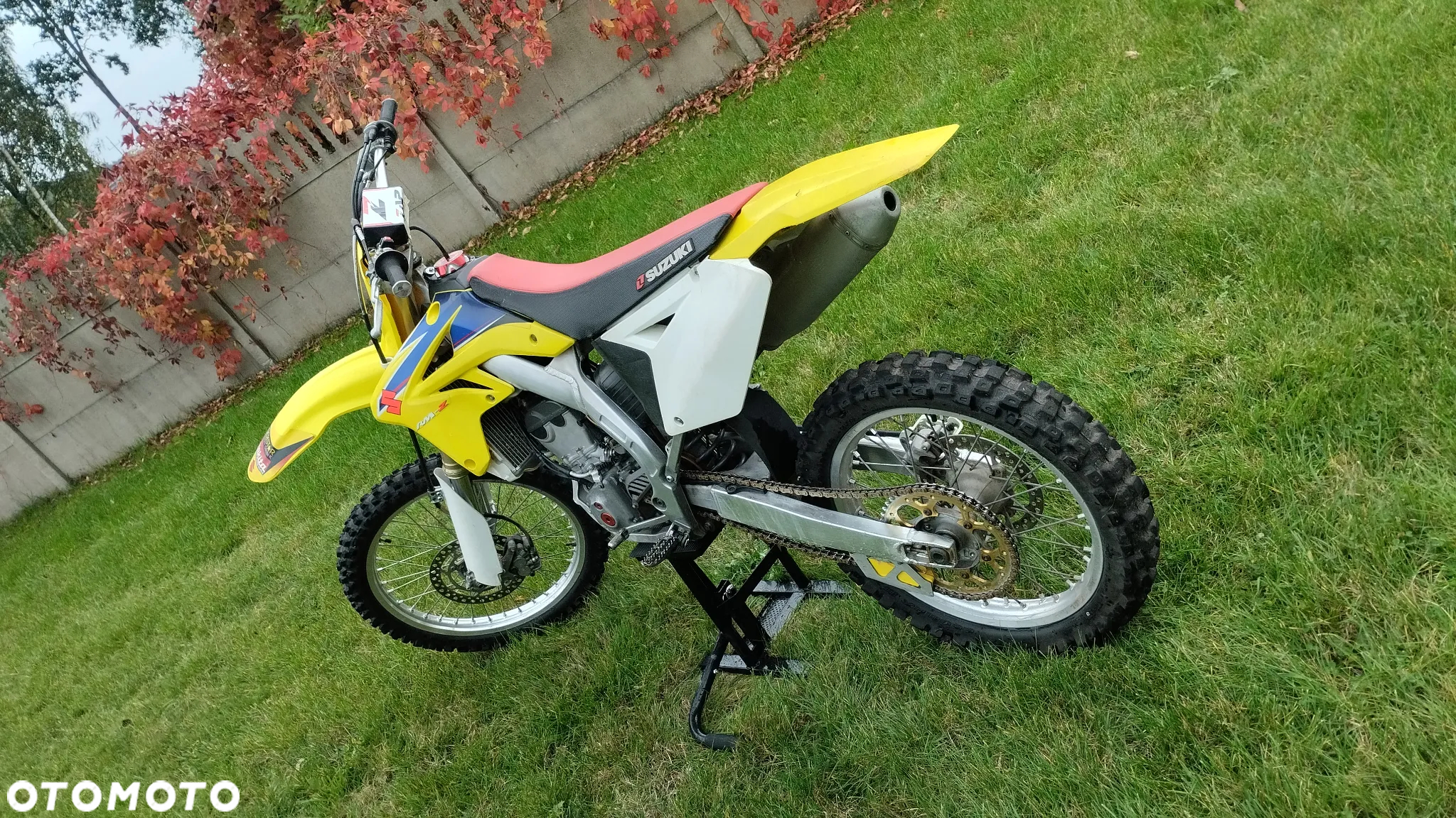 Suzuki RM-Z - 2