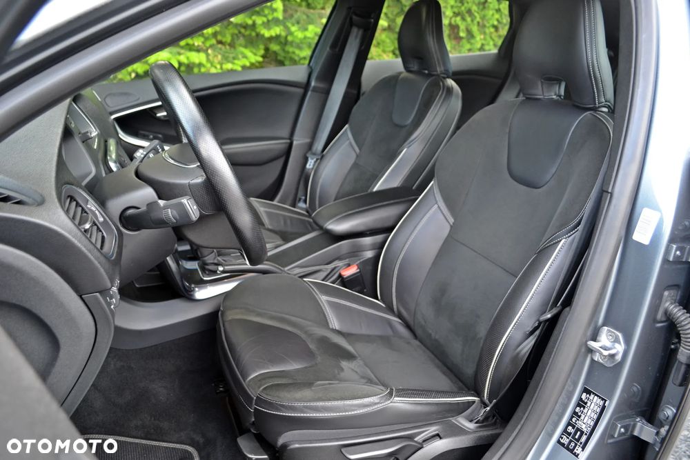Volvo V40 - 19