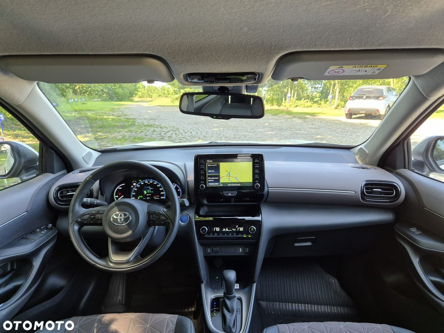 Toyota Yaris Cross Hybrid 1.5 Executive - 5