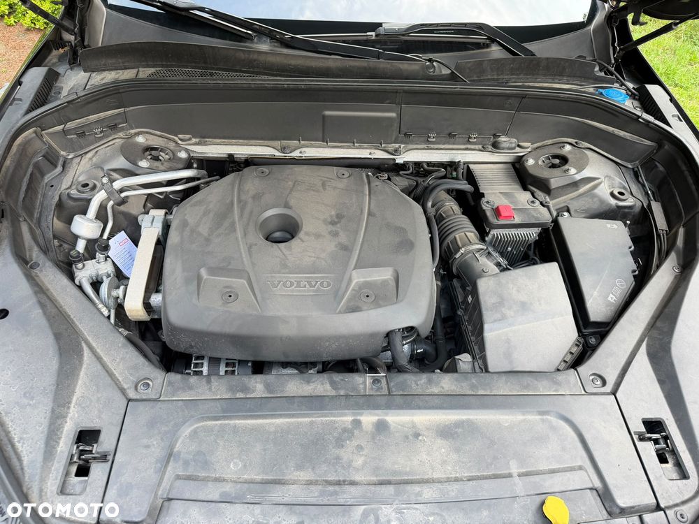 Volvo XC 90 T6 AWD Geartronic Momentum - 31