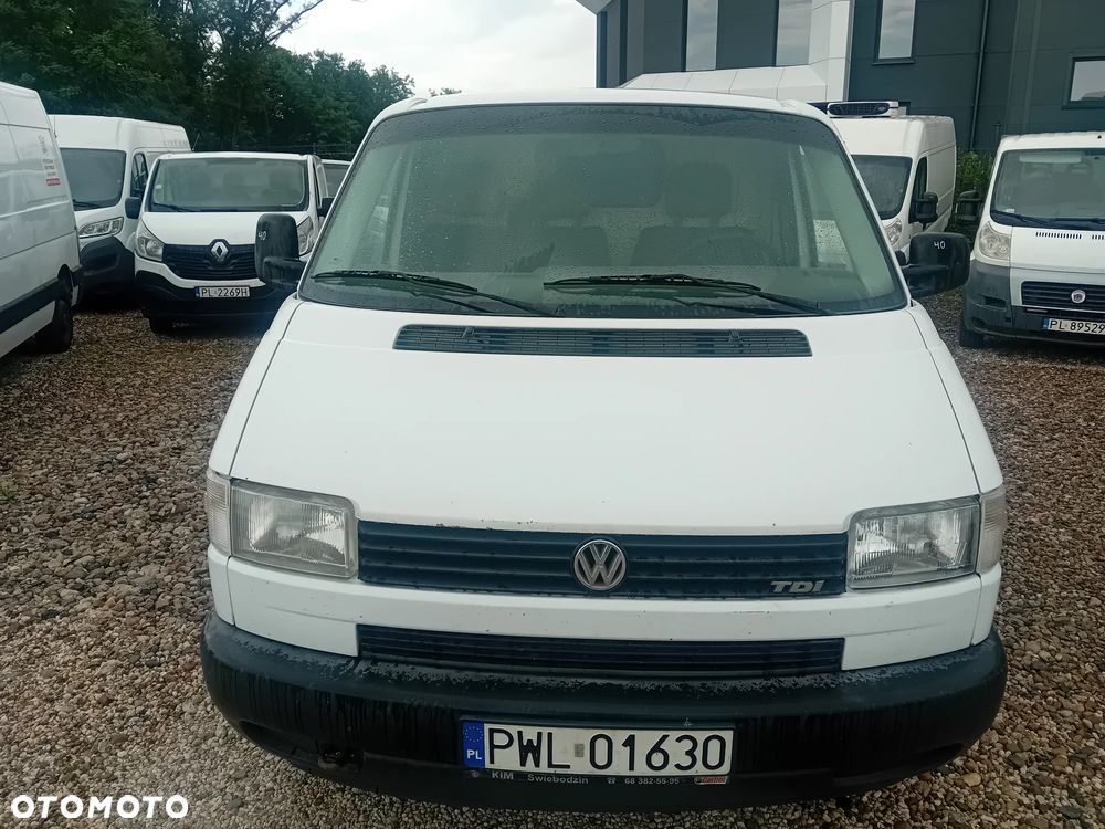 Volkswagen Transporter - 2
