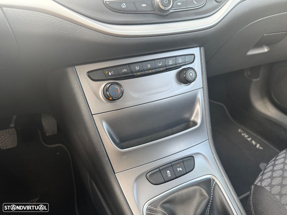 Opel Astra Sports Tourer 1.6 CDTI Edition S/S - 21