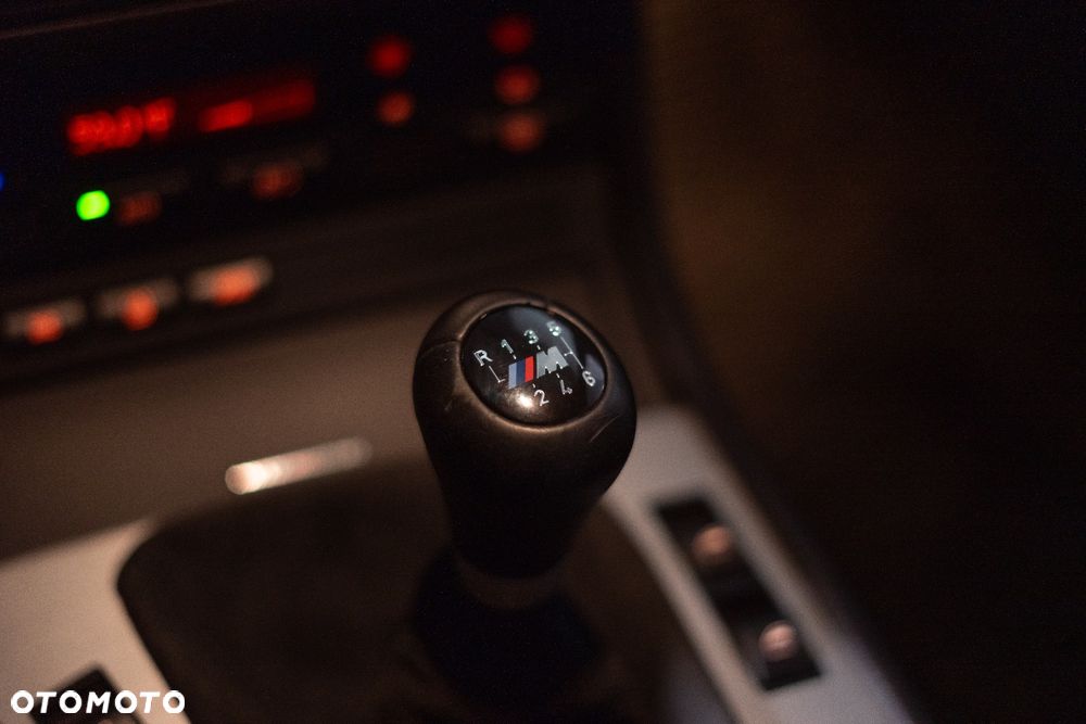 BMW M3 Standard - 19