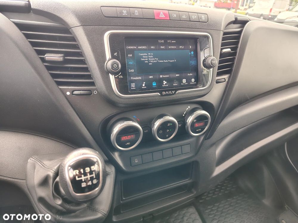 Iveco 35C16 - 11