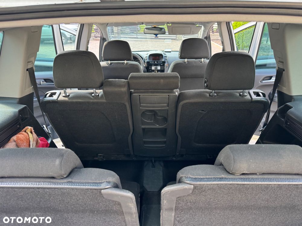 Opel Zafira 1.8 Family - 19