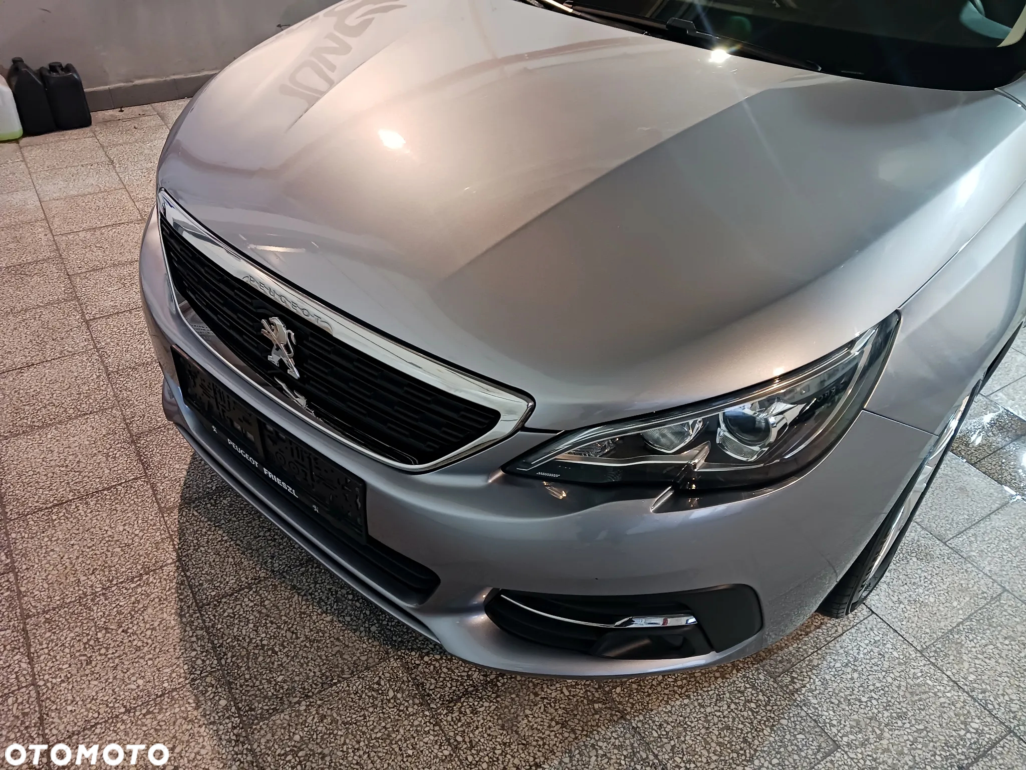 Peugeot 308 SW BlueHDi 130 Stop & Start Allure Pack - 4