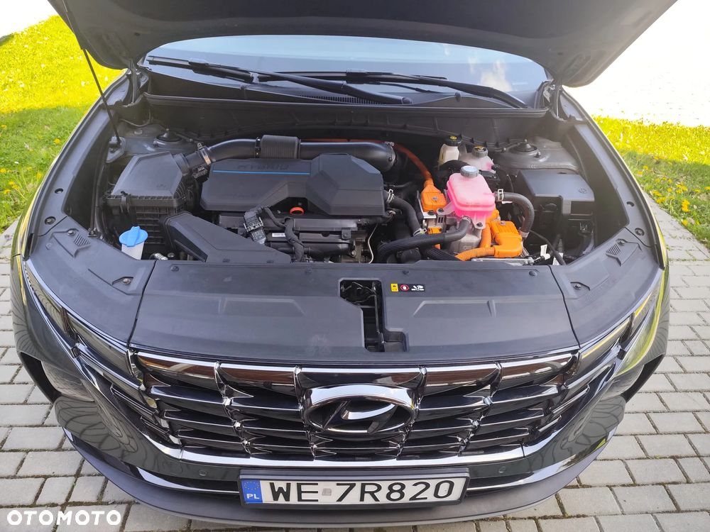 Hyundai Tucson 1.6 T-GDi HEV Executive 4WD - 39