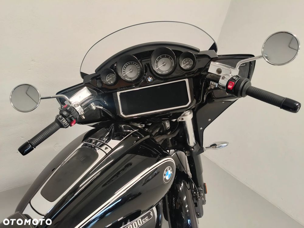 BMW R - 7