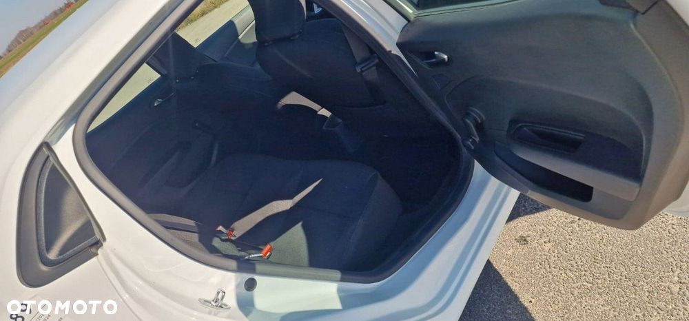 Renault Clio - 10