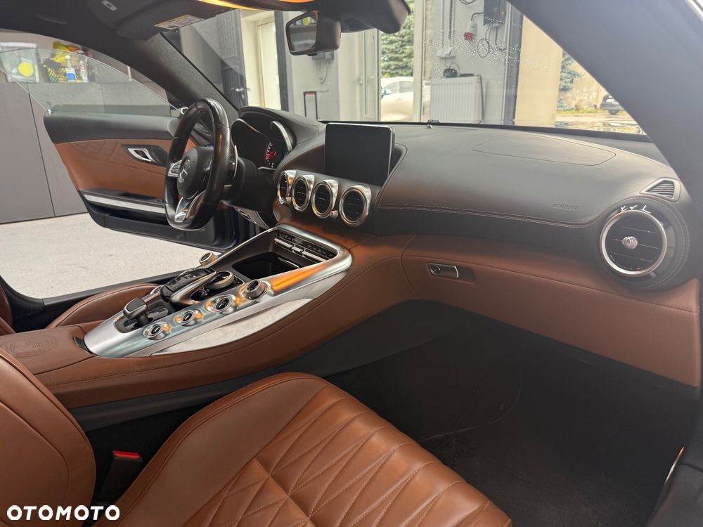 Mercedes-Benz AMG GT - 16