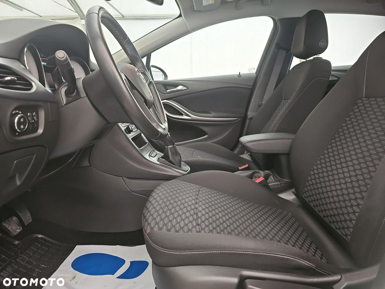Opel Astra - 12