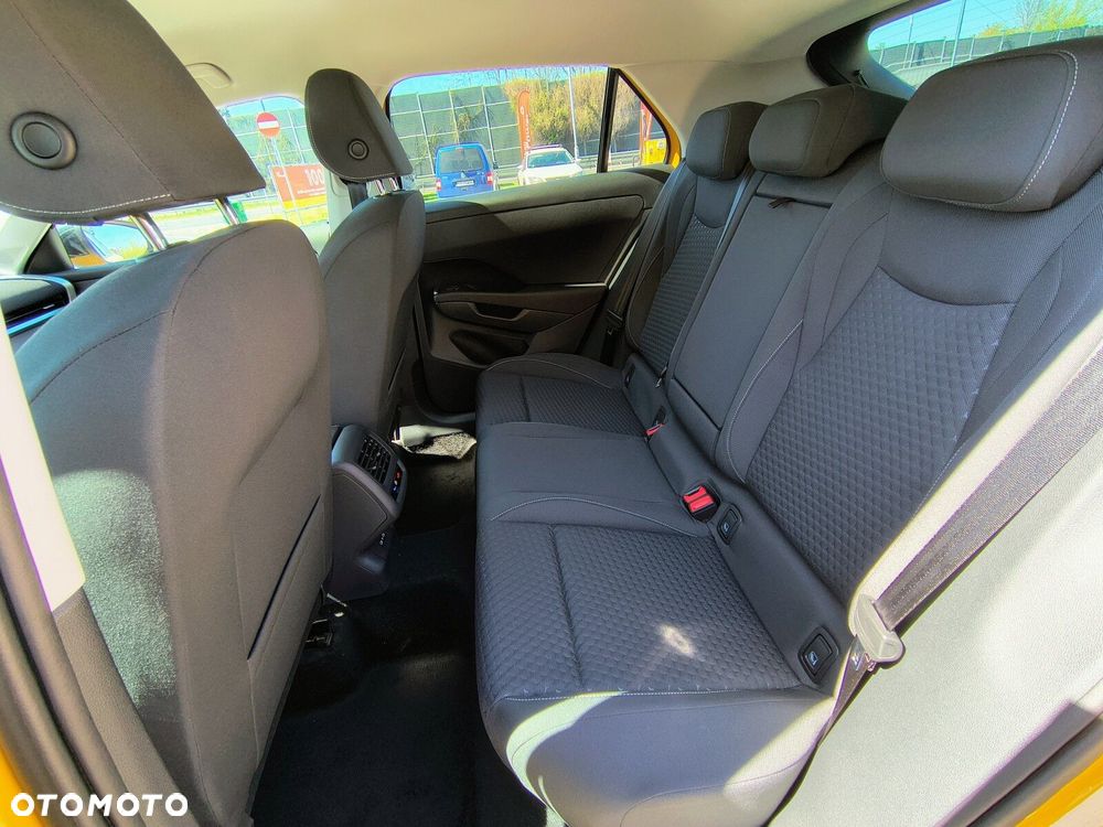 Volkswagen T-Roc 1.5 eTSI Life DSG - 29