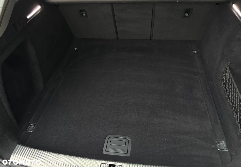 Audi A4 Avant 30 TDI S tronic advanced - 30