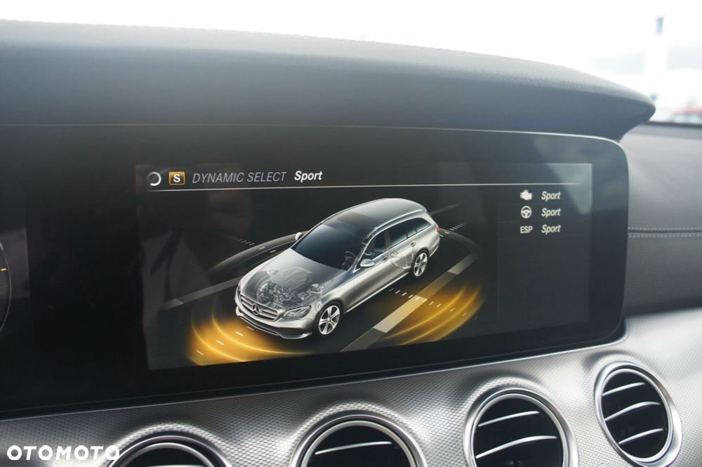 Mercedes-Benz Klasa E - 13