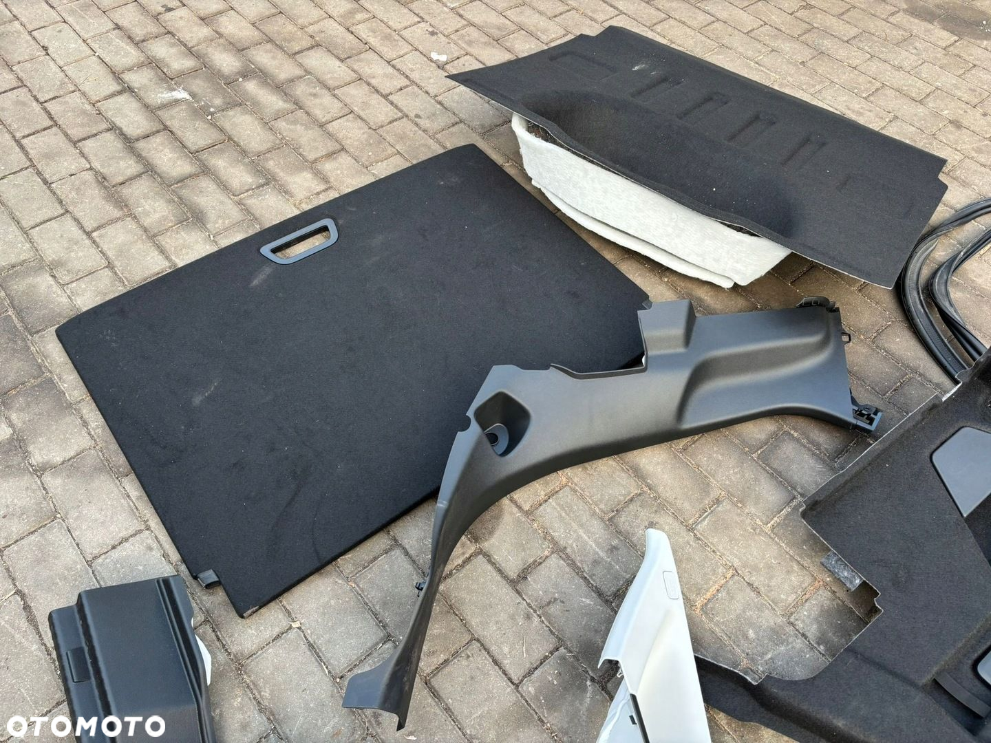 CITROEN E-C4 III C4 TAPICERKA BAGAŻNIKA BOCZEK PODŁOGA KOMPLET TYŁ - 4