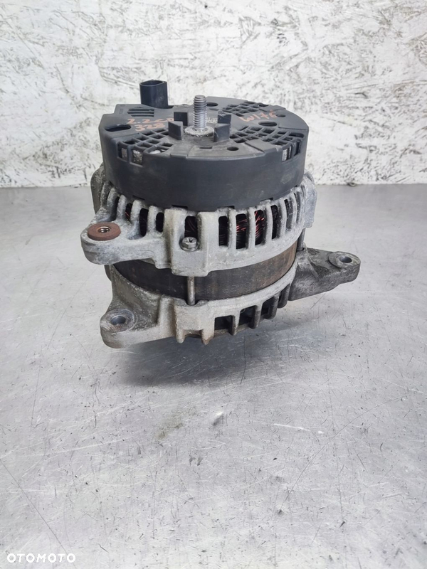 MERCEDES A KLASA W176 2.2 CDI ALTERNATOR A0009063322