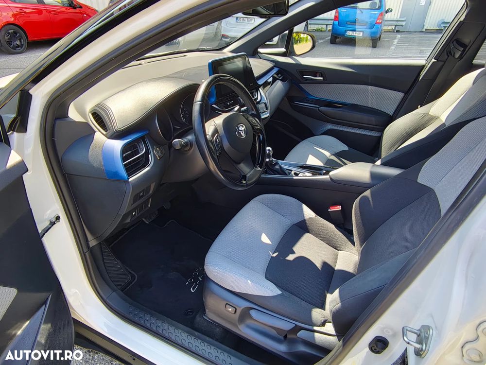Toyota C-HR 1.8 HSD 122 CP 4x2 CVT C-ult Style bi-tone - 18
