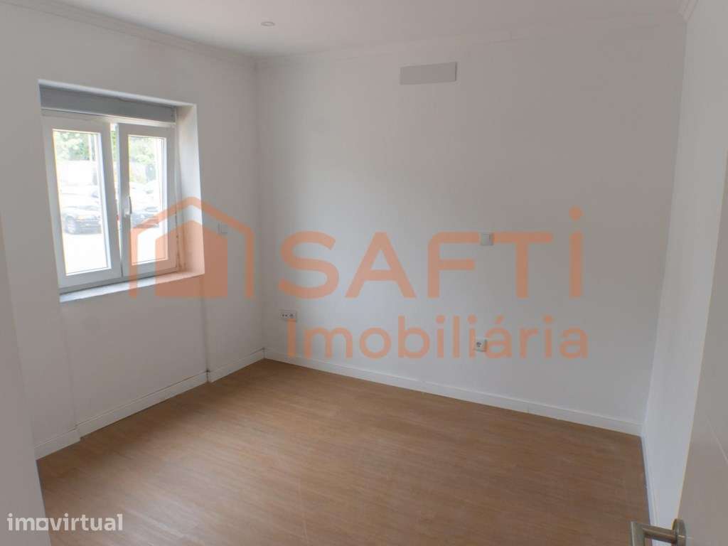 Moradia T3 com terreno de 374m2 - Grande imagem: 4/17