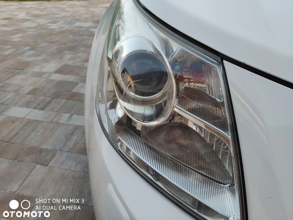 Toyota Avensis 2.0 Prestige EU5 MS - 25