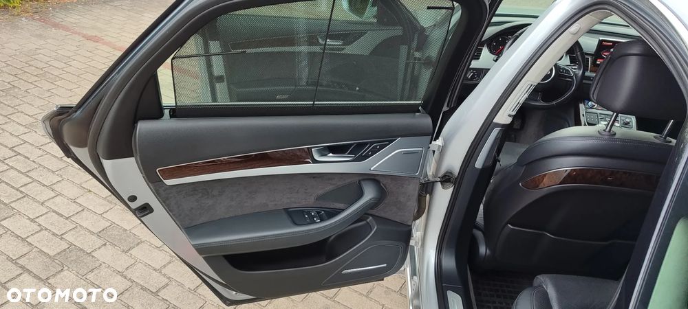 Audi A8 4.2 TDI Quattro - 17